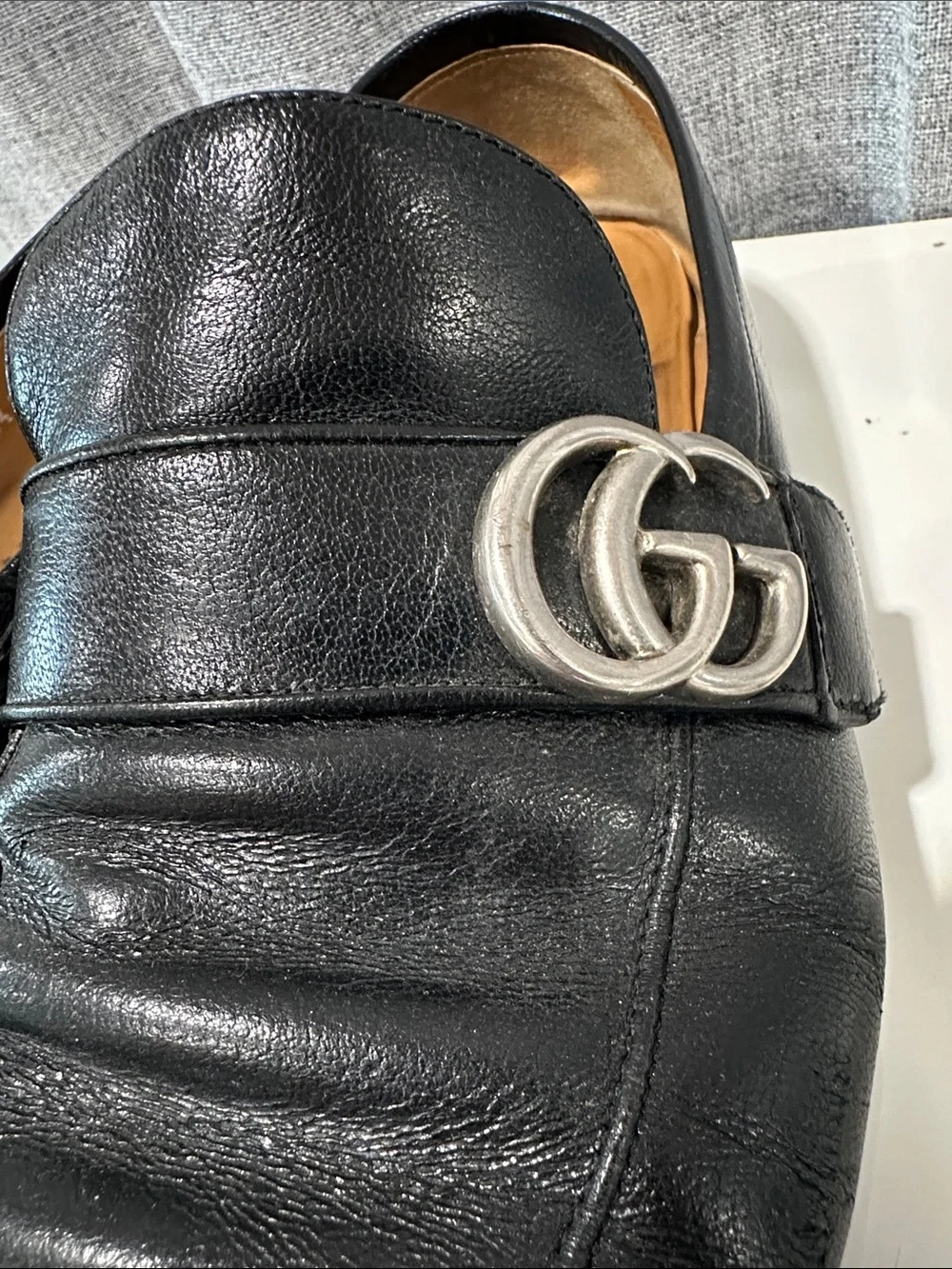 Authentic Gucci Black Leather Men's Loafers with Silver Hardware. Size 10.5